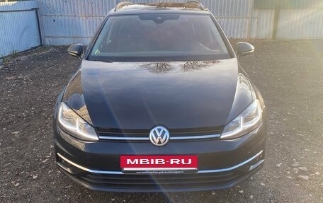 Volkswagen Golf VII, 2018 год, 1 800 000 рублей, 5 фотография