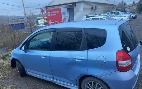 Honda Fit III, 2001 год, 300 000 рублей, 7 фотография