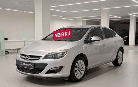 Opel Astra J, 2012 год, 717 000 рублей, 2 фотография