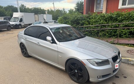 BMW 3 серия, 2011 год, 1 100 000 рублей, 2 фотография