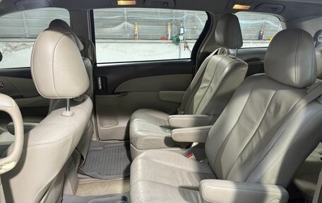 Toyota Previa III, 2008 год, 1 649 800 рублей, 6 фотография