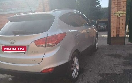 Hyundai ix35 I рестайлинг, 2012 год, 1 330 000 рублей, 5 фотография