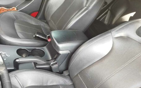 Hyundai ix35 I рестайлинг, 2012 год, 1 330 000 рублей, 7 фотография