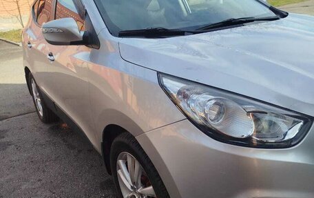 Hyundai ix35 I рестайлинг, 2012 год, 1 330 000 рублей, 2 фотография