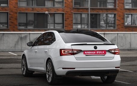 Skoda Superb III рестайлинг, 2016 год, 2 100 000 рублей, 8 фотография