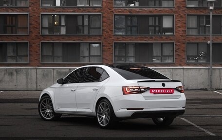 Skoda Superb III рестайлинг, 2016 год, 2 100 000 рублей, 6 фотография