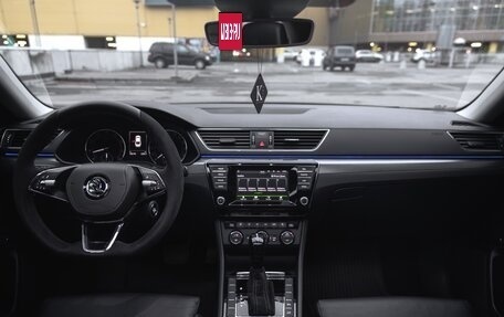 Skoda Superb III рестайлинг, 2016 год, 2 100 000 рублей, 11 фотография