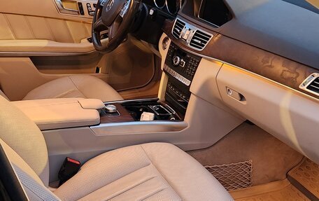 Mercedes-Benz E-Класс, 2014 год, 3 800 000 рублей, 12 фотография