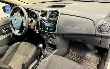 Renault Logan II, 2015 год, 599 000 рублей, 10 фотография