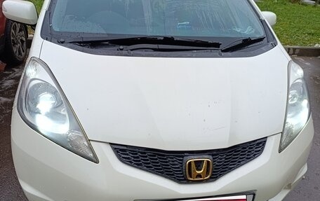 Honda Fit III, 2010 год, 779 000 рублей, 10 фотография
