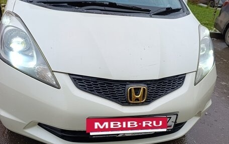 Honda Fit III, 2010 год, 779 000 рублей, 9 фотография