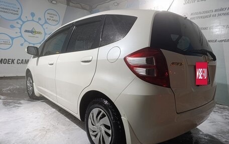 Honda Fit III, 2010 год, 779 000 рублей, 23 фотография