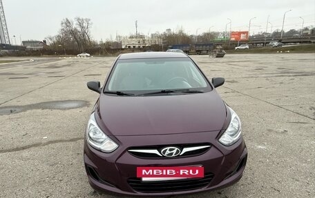 Hyundai Solaris II рестайлинг, 2012 год, 749 000 рублей, 2 фотография