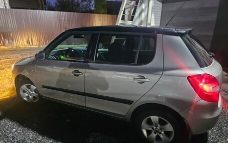 Skoda Fabia II, 2009 год, 390 000 рублей, 3 фотография