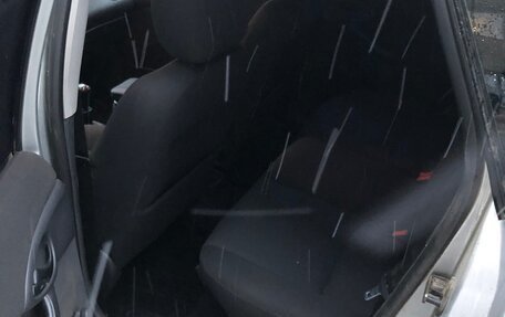 Ford Focus IV, 2004 год, 250 000 рублей, 11 фотография