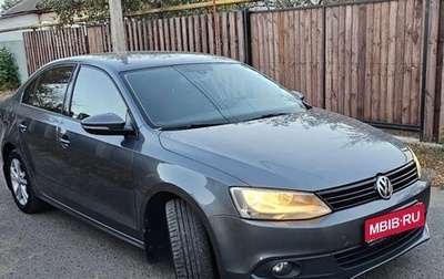 Volkswagen Jetta VI, 2011 год, 845 000 рублей, 1 фотография