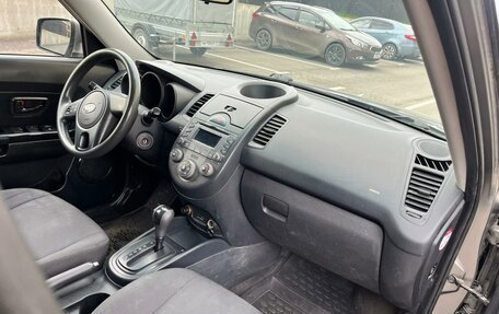 KIA Soul I рестайлинг, 2010 год, 670 000 рублей, 24 фотография