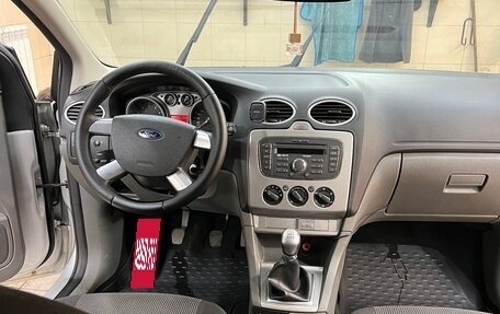 Ford Focus II рестайлинг, 2011 год, 645 000 рублей, 11 фотография