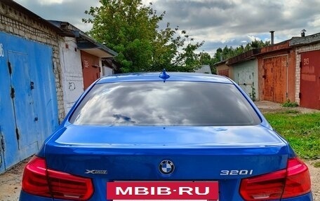 BMW 3 серия, 2017 год, 2 800 000 рублей, 3 фотография