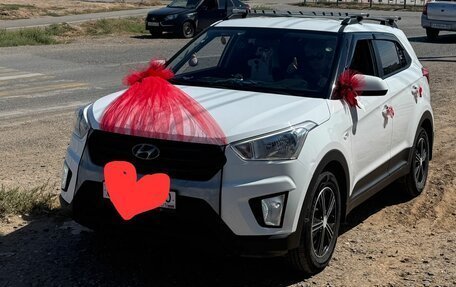 Hyundai Creta I рестайлинг, 2019 год, 1 800 000 рублей, 2 фотография