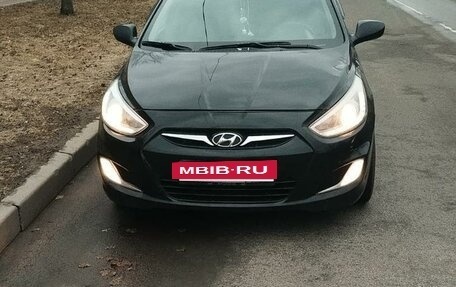 Hyundai Solaris II рестайлинг, 2014 год, 550 000 рублей, 6 фотография