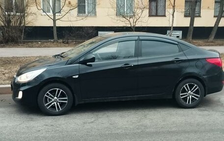Hyundai Solaris II рестайлинг, 2014 год, 550 000 рублей, 9 фотография