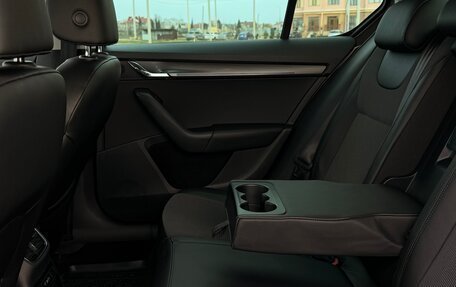 Skoda Octavia, 2020 год, 2 100 000 рублей, 12 фотография