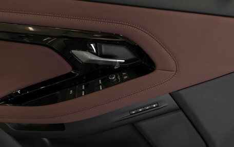 Land Rover Range Rover Evoque II, 2025 год, 6 750 000 рублей, 16 фотография