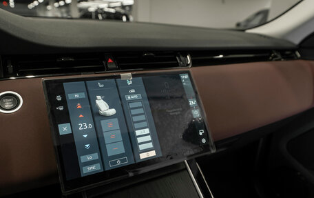 Land Rover Range Rover Evoque II, 2025 год, 6 750 000 рублей, 22 фотография