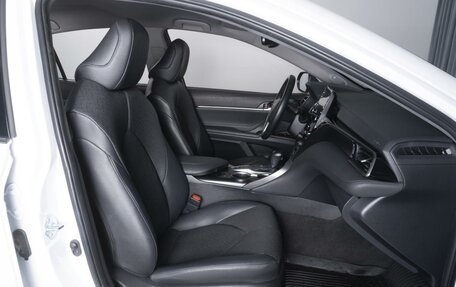 Toyota Camry, 2022 год, 4 080 000 рублей, 8 фотография