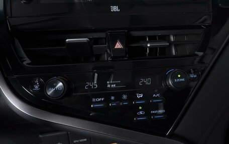 Toyota Camry, 2022 год, 4 080 000 рублей, 16 фотография