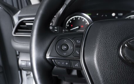 Toyota Camry, 2022 год, 4 080 000 рублей, 18 фотография