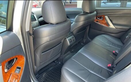 Toyota Camry, 2010 год, 1 200 000 рублей, 10 фотография