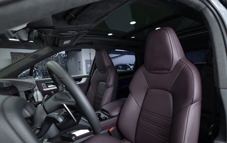 Porsche Cayenne III, 2025 год, 25 490 000 рублей, 11 фотография