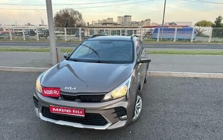 KIA Rio IV, 2021 год, 1 800 000 рублей, 1 фотография