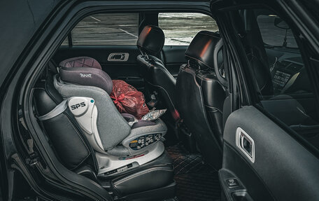 Ford Explorer VI, 2013 год, 2 000 000 рублей, 21 фотография