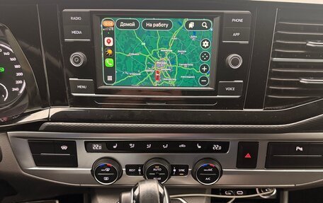 Volkswagen Caravelle T6 рестайлинг, 2021 год, 4 000 000 рублей, 7 фотография