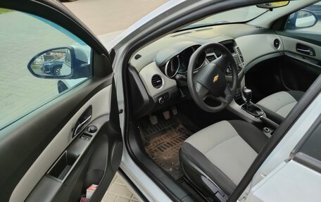 Chevrolet Cruze II, 2012 год, 750 000 рублей, 7 фотография