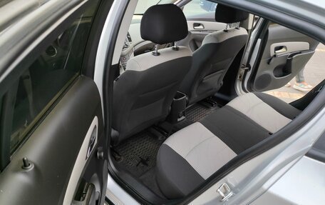 Chevrolet Cruze II, 2012 год, 750 000 рублей, 8 фотография