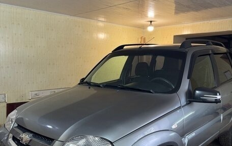 Chevrolet Niva I рестайлинг, 2012 год, 520 000 рублей, 1 фотография