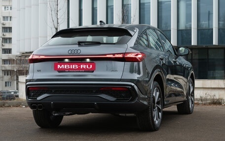 Audi Q5, 2025 год, 9 090 000 рублей, 4 фотография