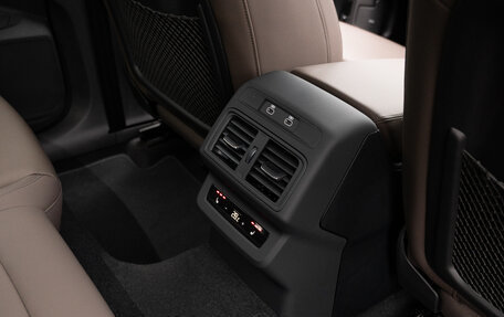 Audi Q5, 2025 год, 9 090 000 рублей, 17 фотография