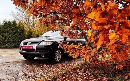 Volkswagen Touareg III, 2007 год, 850 000 рублей, 1 фотография