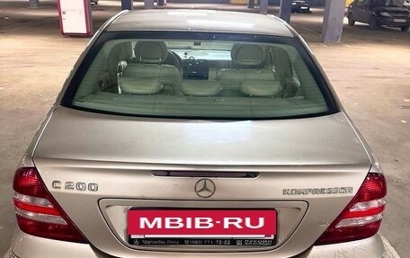 Mercedes-Benz C-Класс, 2004 год, 520 000 рублей, 5 фотография
