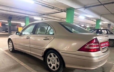 Mercedes-Benz C-Класс, 2004 год, 520 000 рублей, 10 фотография