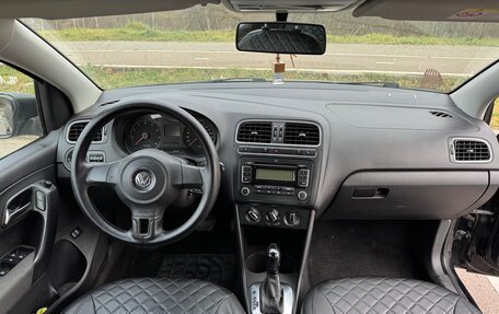 Volkswagen Polo VI (EU Market), 2011 год, 550 000 рублей, 10 фотография