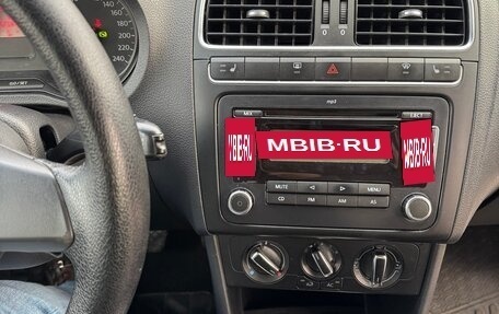 Volkswagen Polo VI (EU Market), 2011 год, 550 000 рублей, 12 фотография