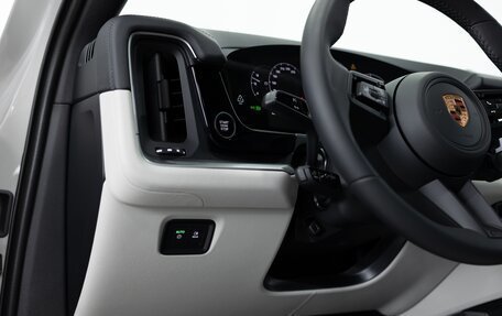Porsche Cayenne III, 2025 год, 18 990 000 рублей, 13 фотография