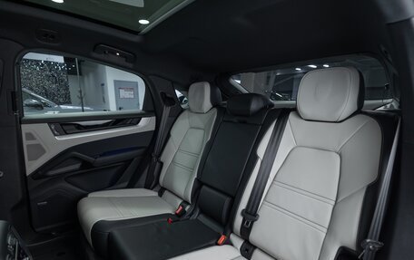 Porsche Cayenne III, 2025 год, 18 990 000 рублей, 26 фотография