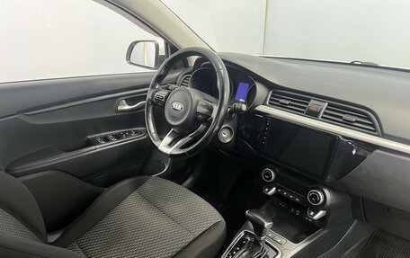 KIA Rio IV, 2017 год, 1 277 000 рублей, 4 фотография